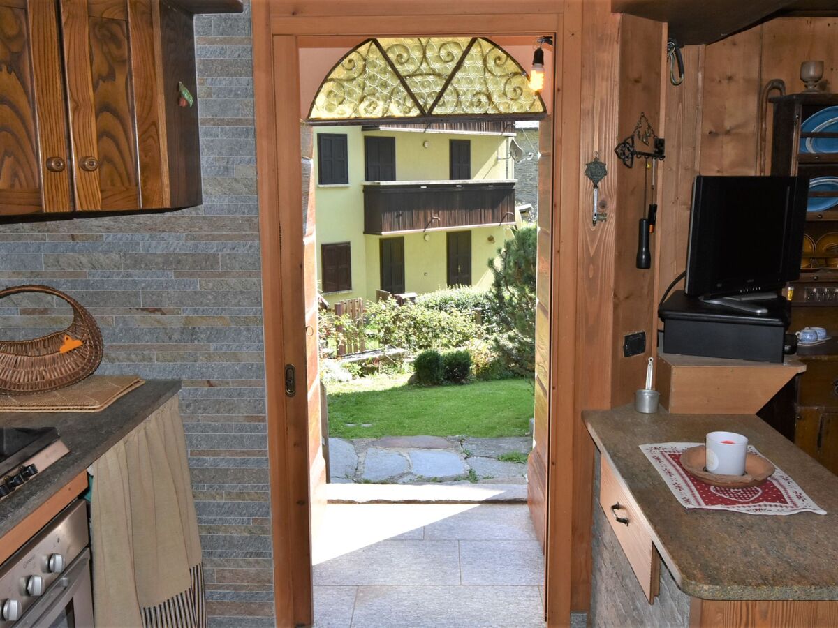 Appartement rustique Valle di Tartano, jardin et vue montagne - Photo 28