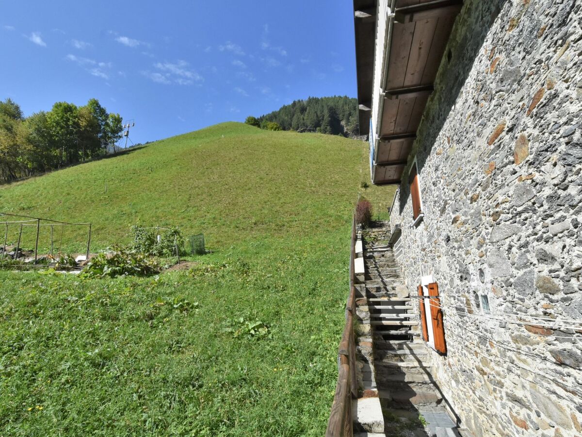 Appartement rustique Valle di Tartano, jardin et vue montagne - Photo 39