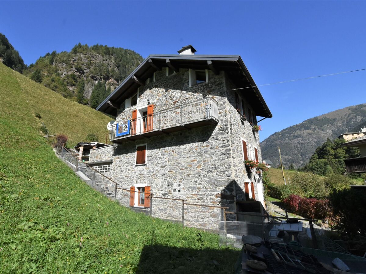 Appartement rustique Valle di Tartano, jardin et vue montagne - Photo 41