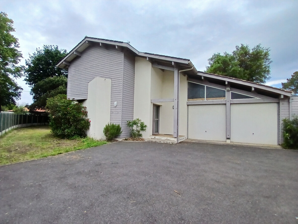 Maison 11 pers., 5 chambres, jardin près du port de Capbreton - Photo 2