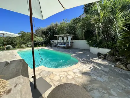 Villa de Luxe 4 Chambres avec Piscine Chauffée et Aménagements Haut de Gamme, La Croix-Valmer - Photo 1