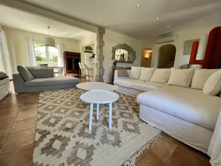 Villa de Luxe 4 Chambres avec Piscine Chauffée et Aménagements Haut de Gamme, La Croix-Valmer - Photo 5