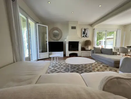 Villa de Luxe 4 Chambres avec Piscine Chauffée et Aménagements Haut de Gamme, La Croix-Valmer - Photo 6