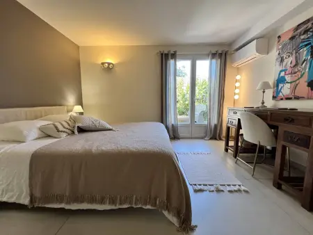 Villa de Luxe 4 Chambres avec Piscine Chauffée et Aménagements Haut de Gamme, La Croix-Valmer - Photo 10