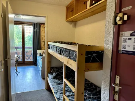 Appartement 2 pièces balcon Alpe d'Huez, 150 m des pistes : photo 3