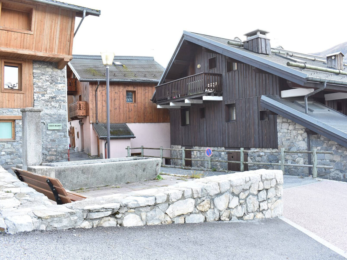Studio cabine à Méribel, 4 personnes, terrasse sud, parking privé, casier à skis, lave-linge - Photo 12