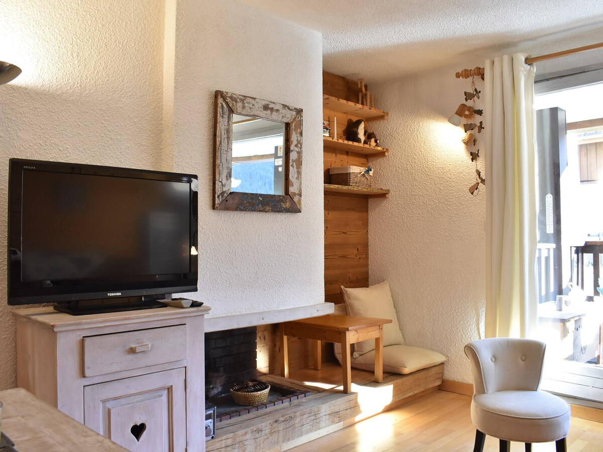 Studio cabine à Méribel, 4 personnes, terrasse sud, parking privé, casier à skis, lave-linge - Photo 14