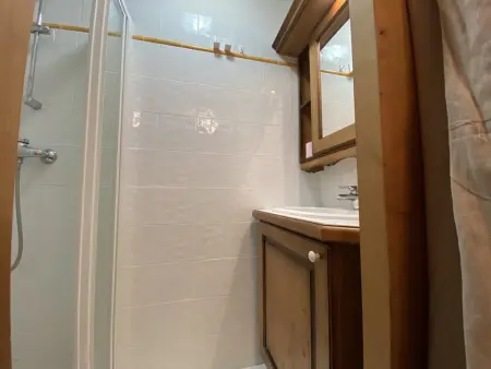 Appartement 6 pers, 3 chambres avec piscine chauffée à Crest-Voland : photo 8