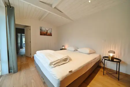 Château Beychevelle – Maison avec spa et sauna : photo 14