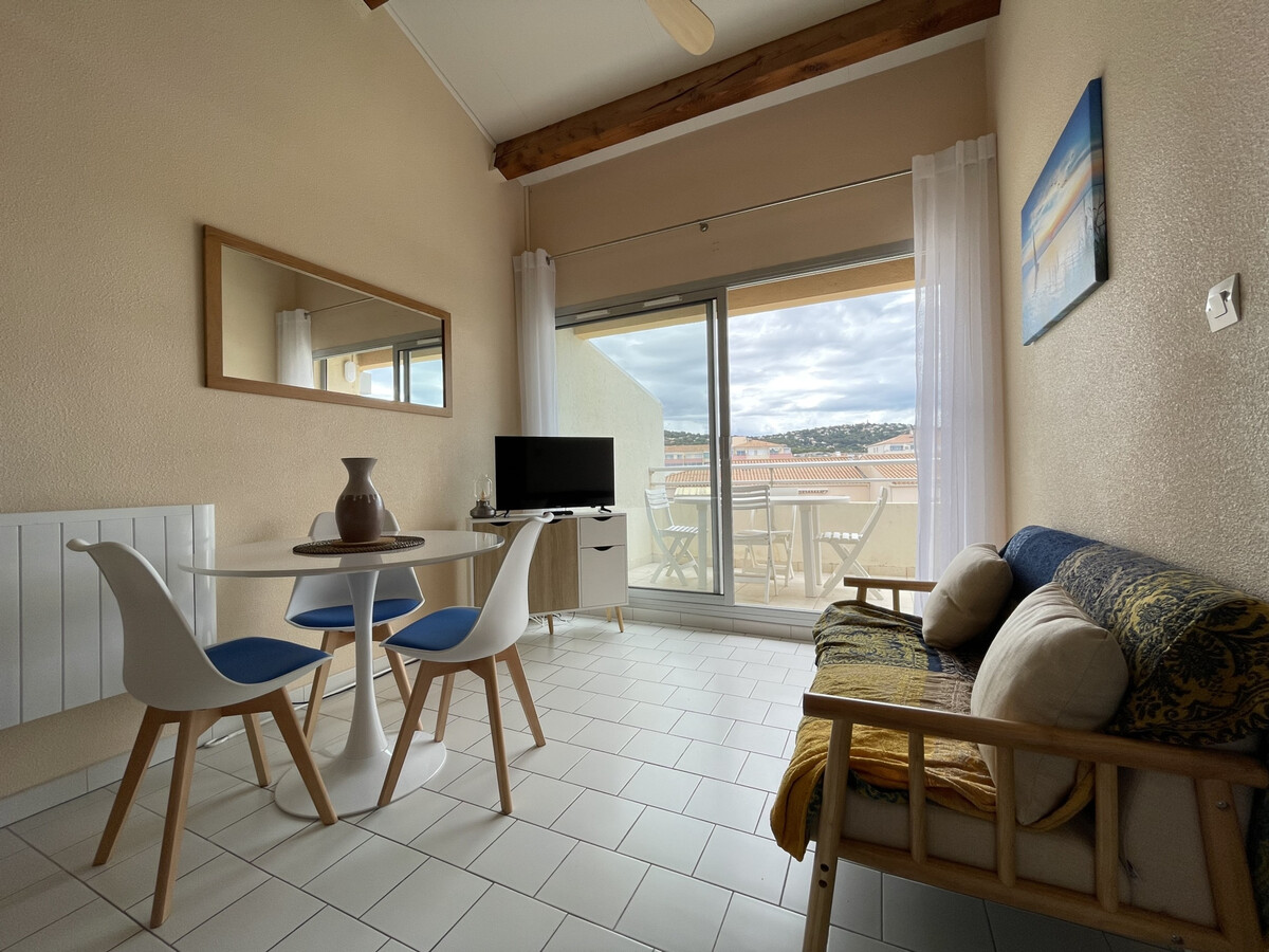 Appart 2 pièces mezzanine 35m² à 200m plage, Sète - Photo 4