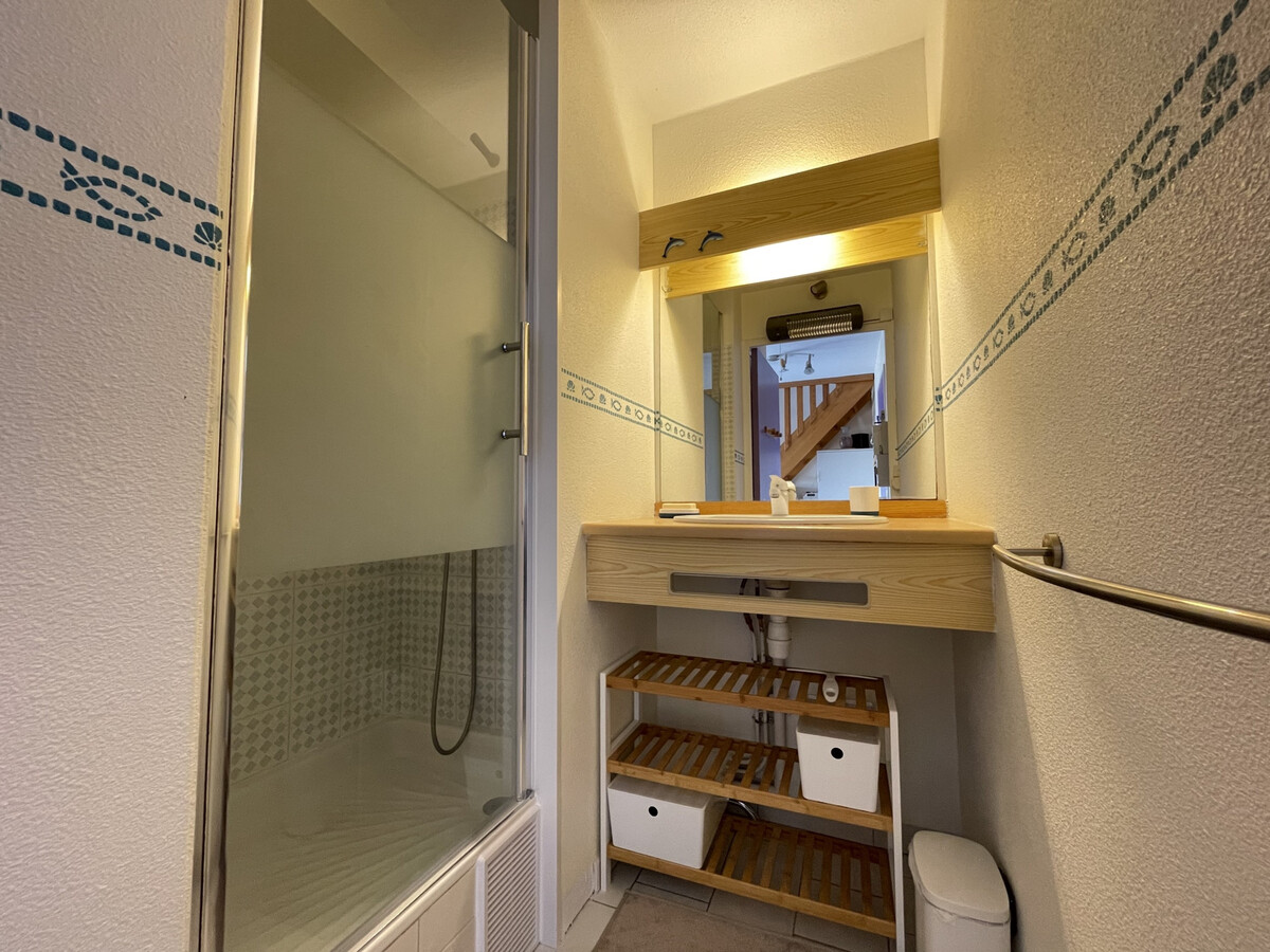 Appart 2 pièces mezzanine 35m² à 200m plage, Sète - Photo 8