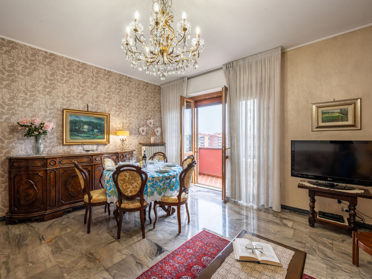 Appartement 135 m² à Milan, balcons est et ouest, vue jardin - Photo 9