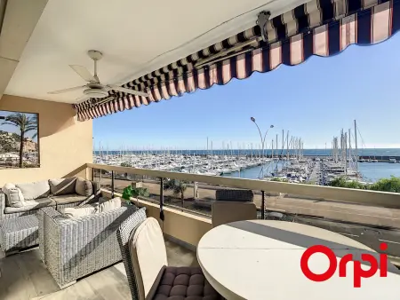 Location appartement à Menton, Superbe 2 pièces avec clim, parking et Wifi