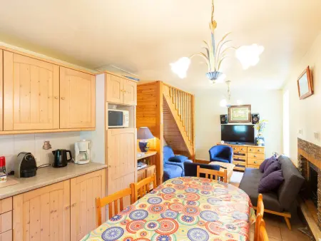 Chalet Duplex à Peyragudes – 3 Chambres, Cheminée, Terrasse, Près des Sentiers et Télécabine - Photo 1