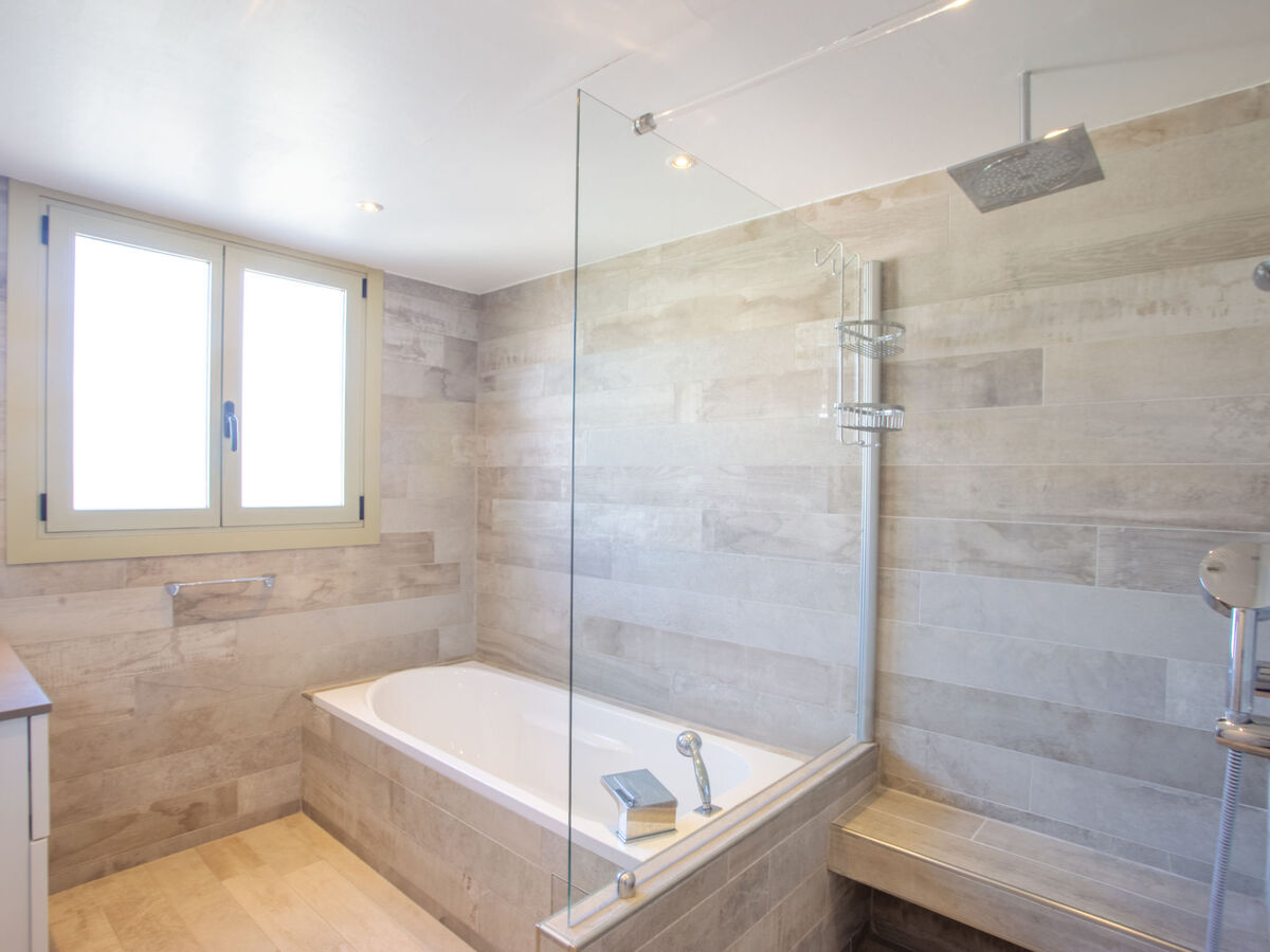 Les Jardins du Luxembourg - Apt 100 m² Hyères - Photo 12