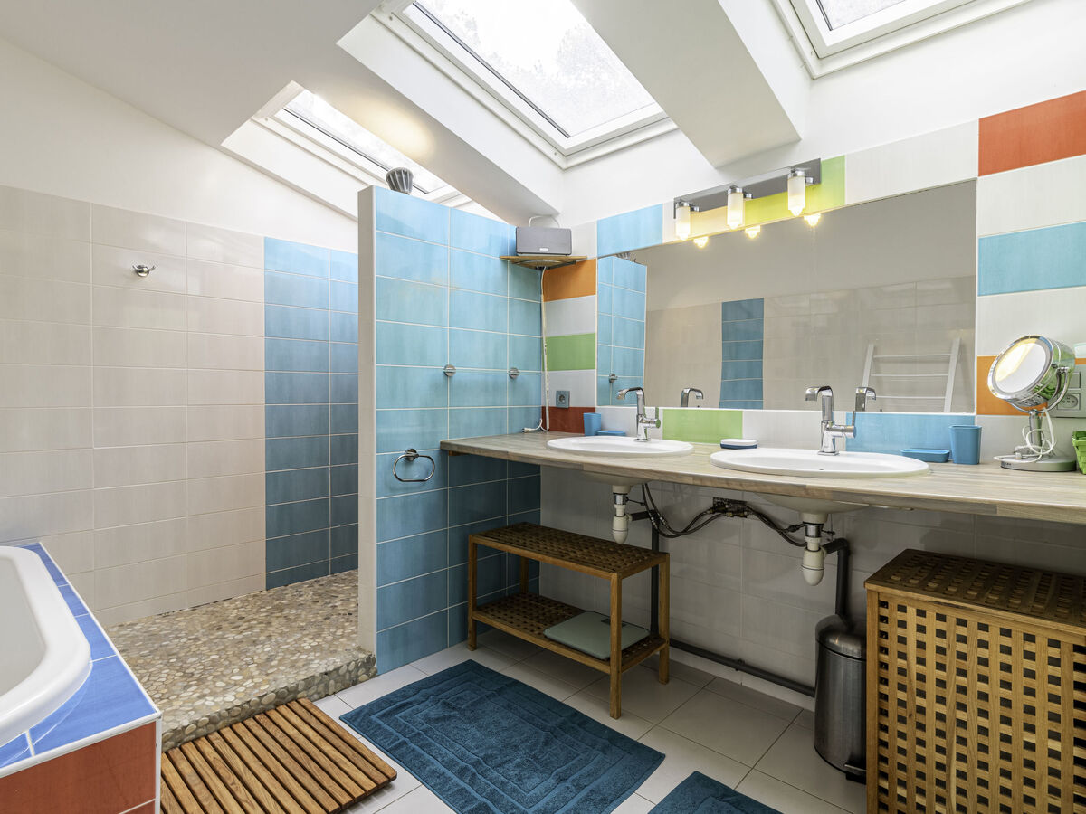 Villa Romana à Porto Vecchio : 5 chambres, piscine chauffée - Photo 23