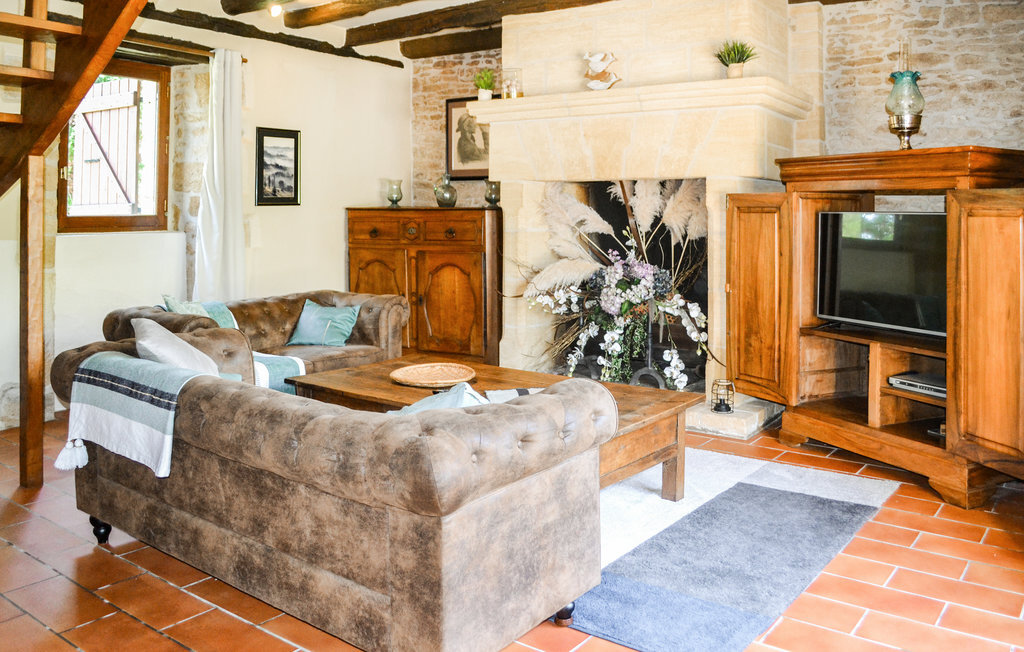 Maison en pierre avec piscine à Marcillac-Saint-Quentin - Photo 3