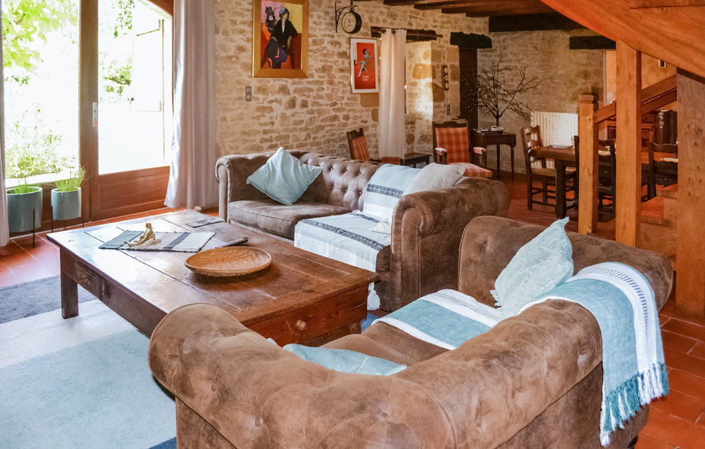 Maison en pierre avec piscine à Marcillac-Saint-Quentin - Photo 4