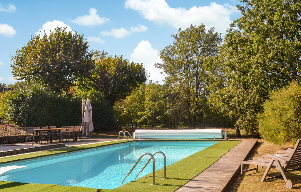 Maison en pierre avec piscine à Marcillac-Saint-Quentin - Photo 11