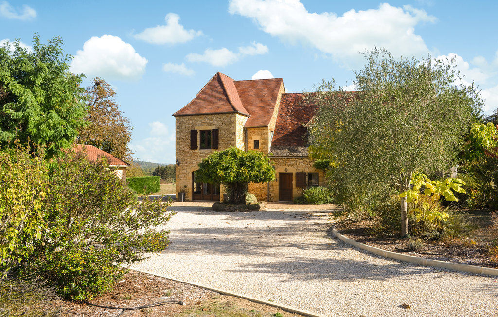 Maison en pierre avec piscine à Marcillac-Saint-Quentin - Photo 12