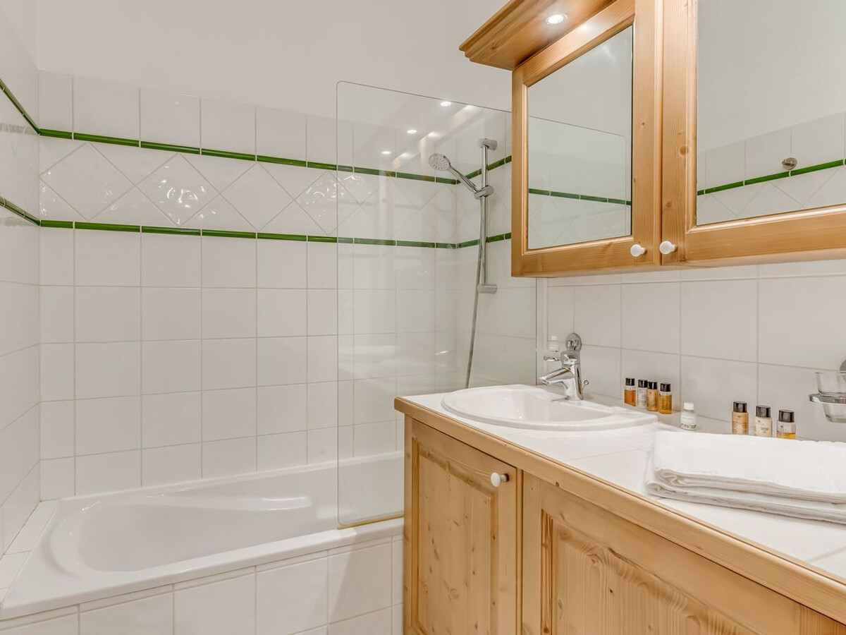 Appartement 6 pers à Champagny, balcon SUD, piscine & spa - Photo 9
