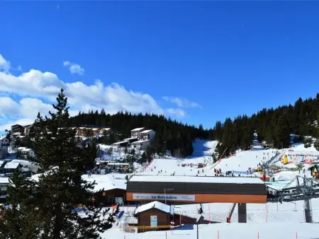 Studio Cabine Ski, 4 Pers, Ski-in/Ski-out, Télé, Cuisine équipée, Pyrénées 2000 : photo 10