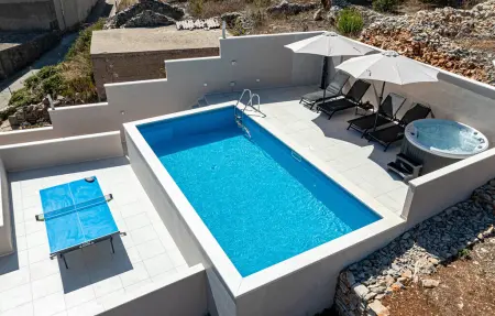 Location maison à Blato