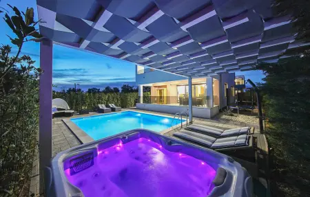 Location maison à Nin, Villa Angelina