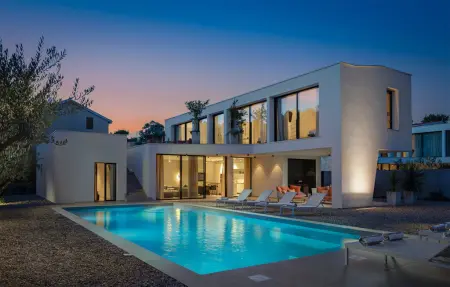 Location maison à Pakostane, Villa Aron