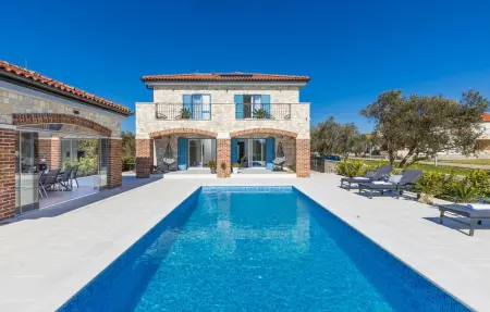 Villa Batana, Maison 8 personnes à Sukosan - Photo 1