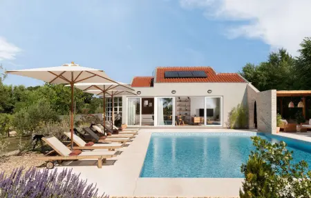 Location maison de vacances à Privlaka