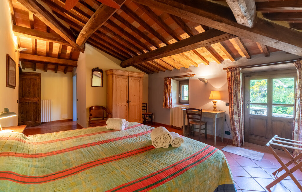 Maison de pierre 14 hectares avec piscine eau salée - Photo 36
