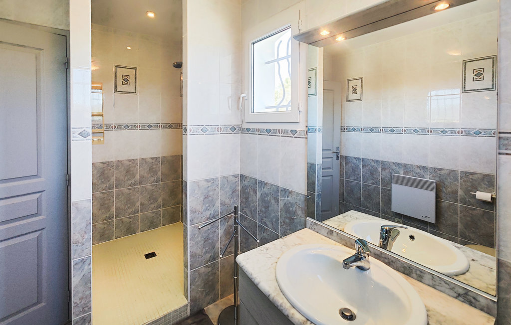 Maison 8 personnes avec piscine chauffée à Prades-sur-Vernazobre - Photo 23