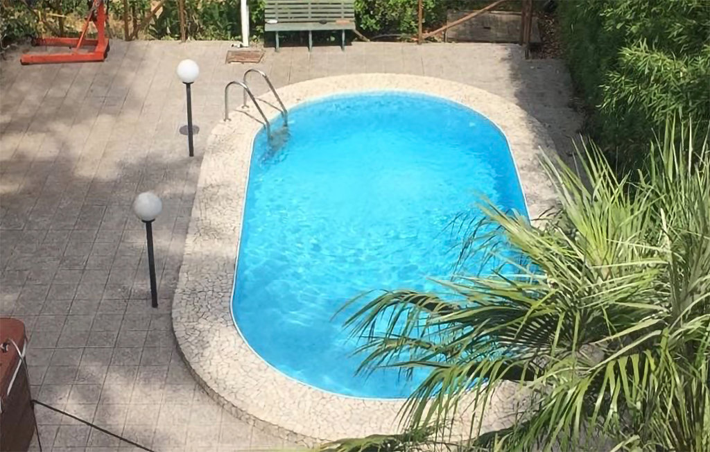 Villa 320 m² à Rome : piscine, jardin et équipements familiaux - Photo 1