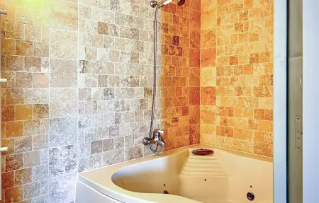 Maison 7 chambres avec piscine privée à Saint-Jean-de-Minervois : photo 7