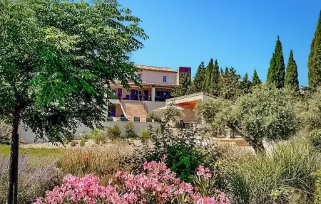 Maison 7 chambres avec piscine privée à Saint-Jean-de-Minervois : photo 24