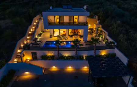 Location maison à Posedarje