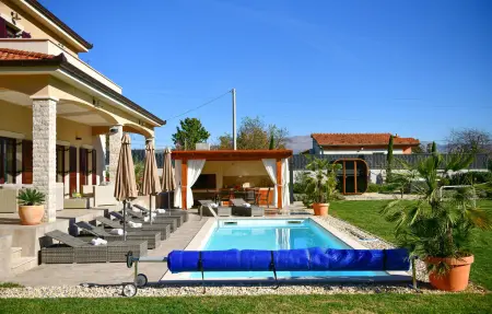 Villa Raviola, Maison 10 personnes à Sinj - Photo 5