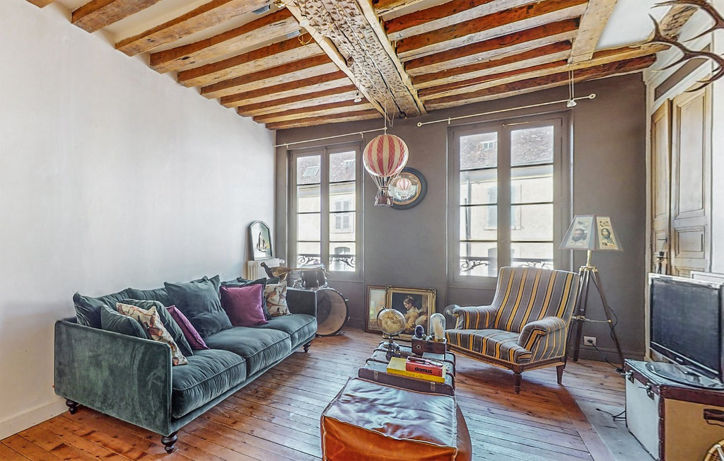 Maison historique 5 chambres à Villeneuve-sur-Yonne - Photo 3