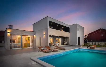 Location maison de vacances à Privlaka