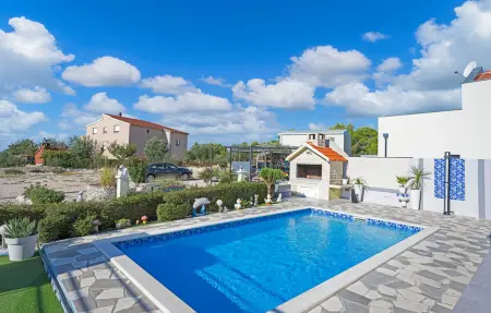 Location maison de vacances à Brodarica