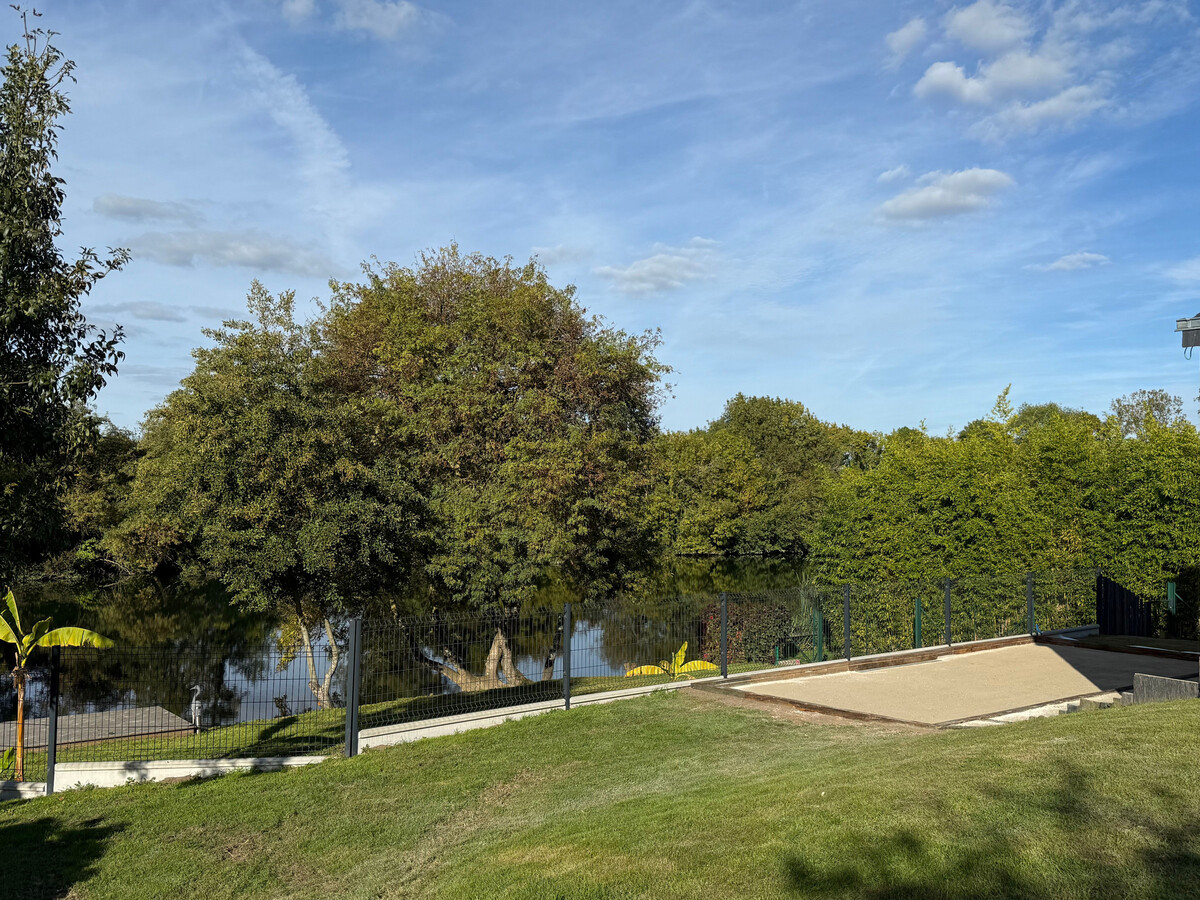 Chalet 6 pers. avec terrasse vue rivière à La Flèche - Photo 21