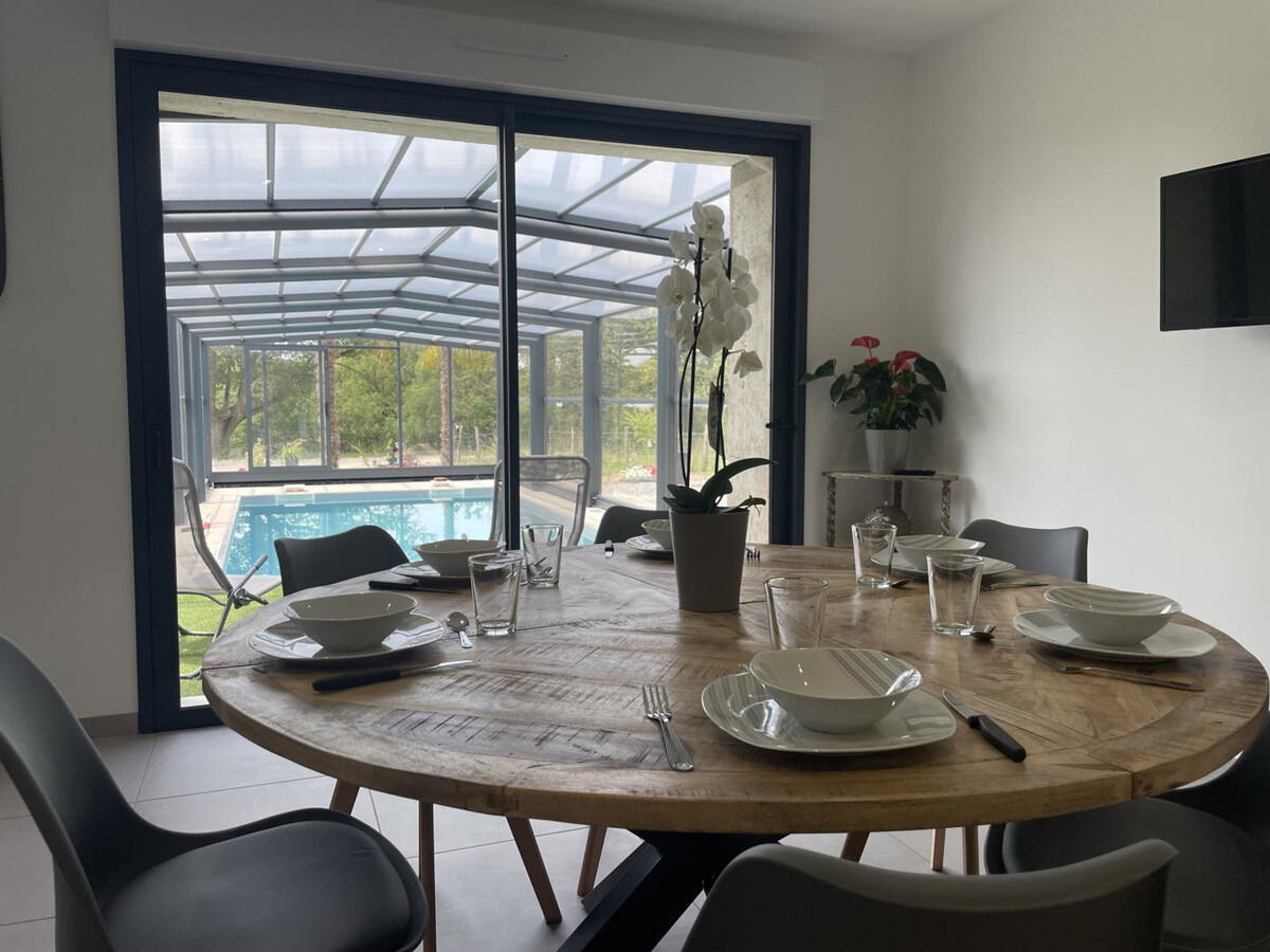 Gîte rénové piscine chauffée et spa à Couzon - Photo 7