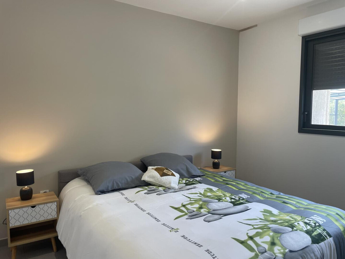Gîte rénové piscine chauffée et spa à Couzon - Photo 8