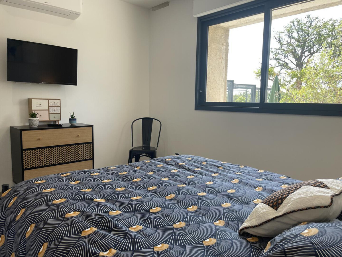 Gîte rénové piscine chauffée et spa à Couzon - Photo 13