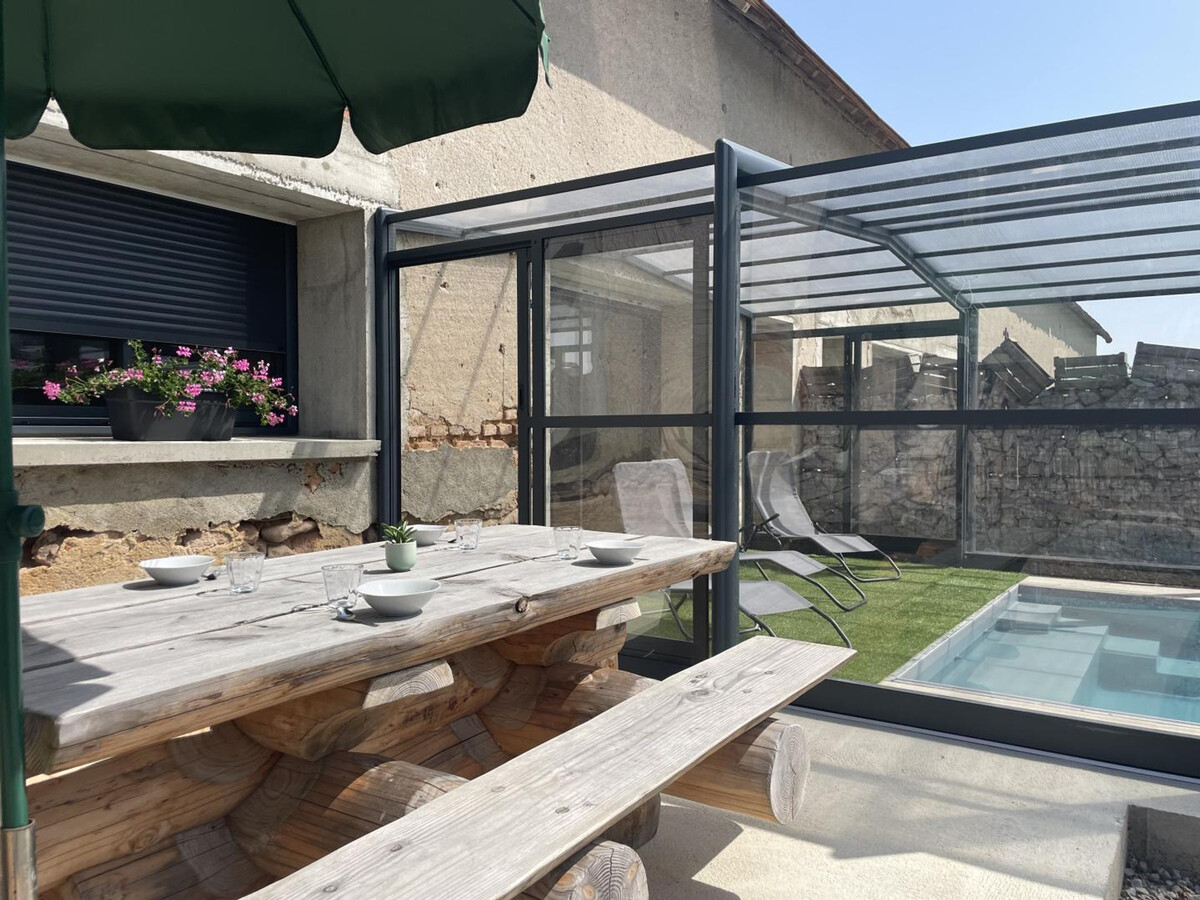 Gîte rénové piscine chauffée et spa à Couzon - Photo 21