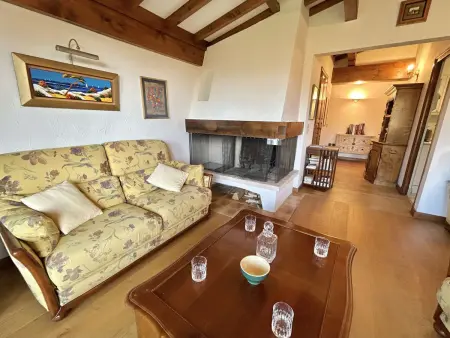2 pièces 4 couchages Megève, 400m remontées, balcon : photo 6