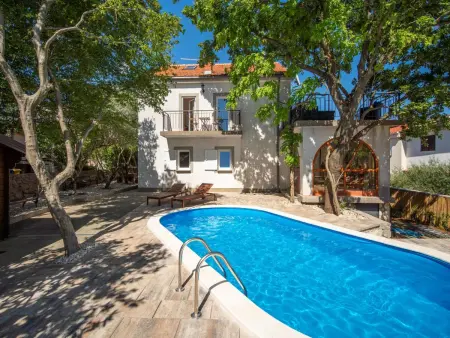 Maison Noveanni avec piscine privée à Krk : photo 2