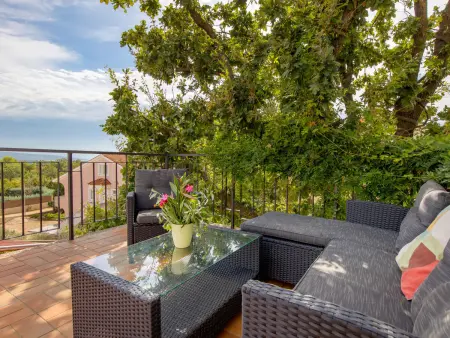 Maison Noveanni avec piscine privée à Krk : photo 5