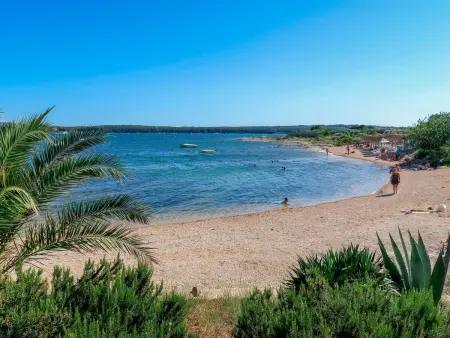 Maison Noveanni avec piscine privée à Krk : photo 46